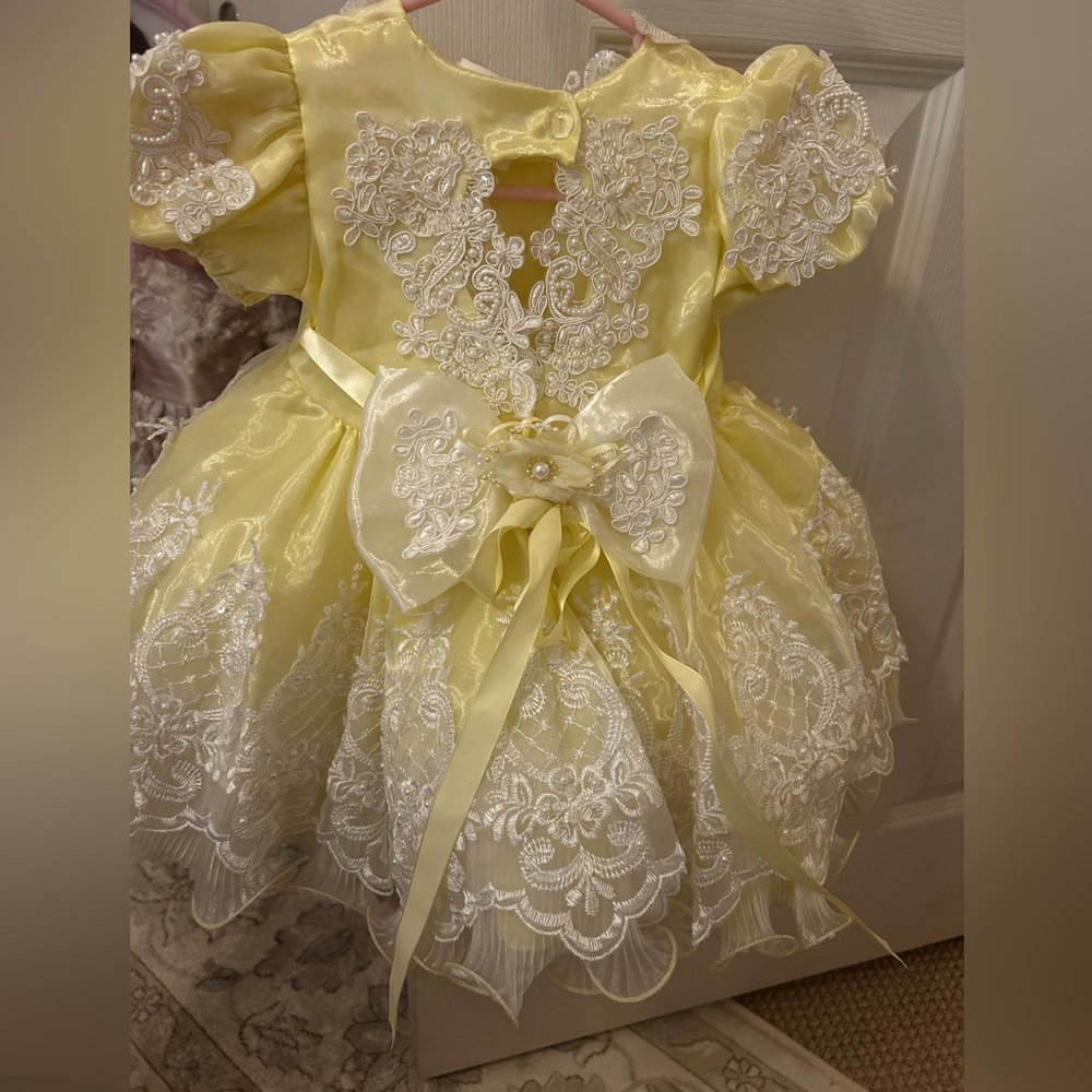 Pageant beauty Yellow Lace Baby Dress with Bow new